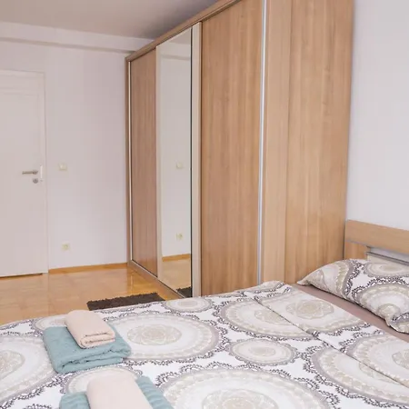 Lägenhet Casa Bella